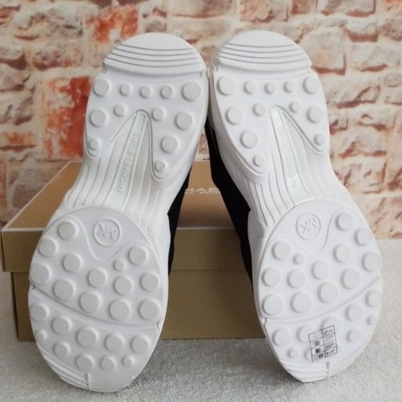 New Michael Kors Willow Slip-On Sneakers - Picture 5 of 7